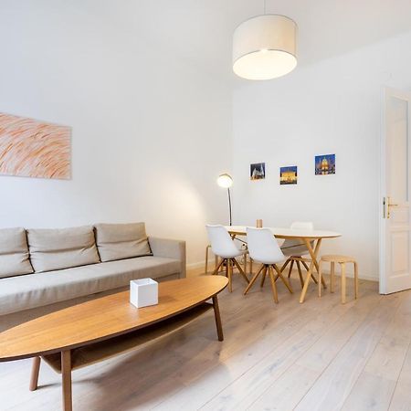 Modernes Apartment Im Charmanten Cottage Viertel Wien Exteriör bild