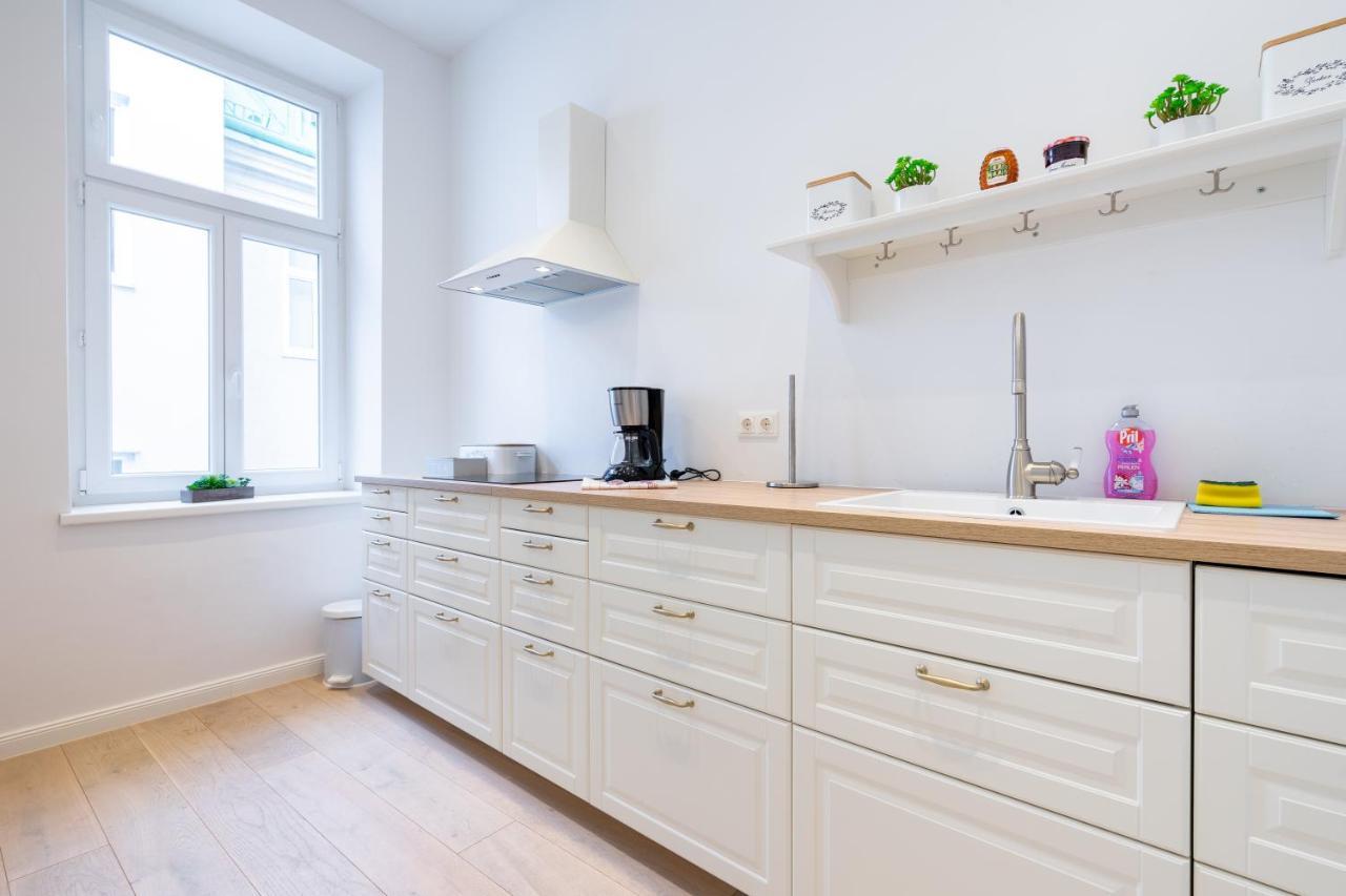 Modernes Apartment Im Charmanten Cottage Viertel Wien Exteriör bild
